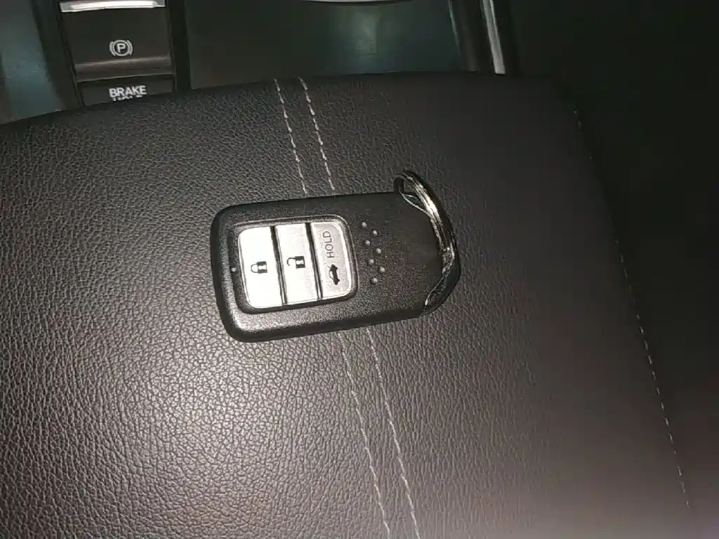 Honda Accord — миниатюра 9