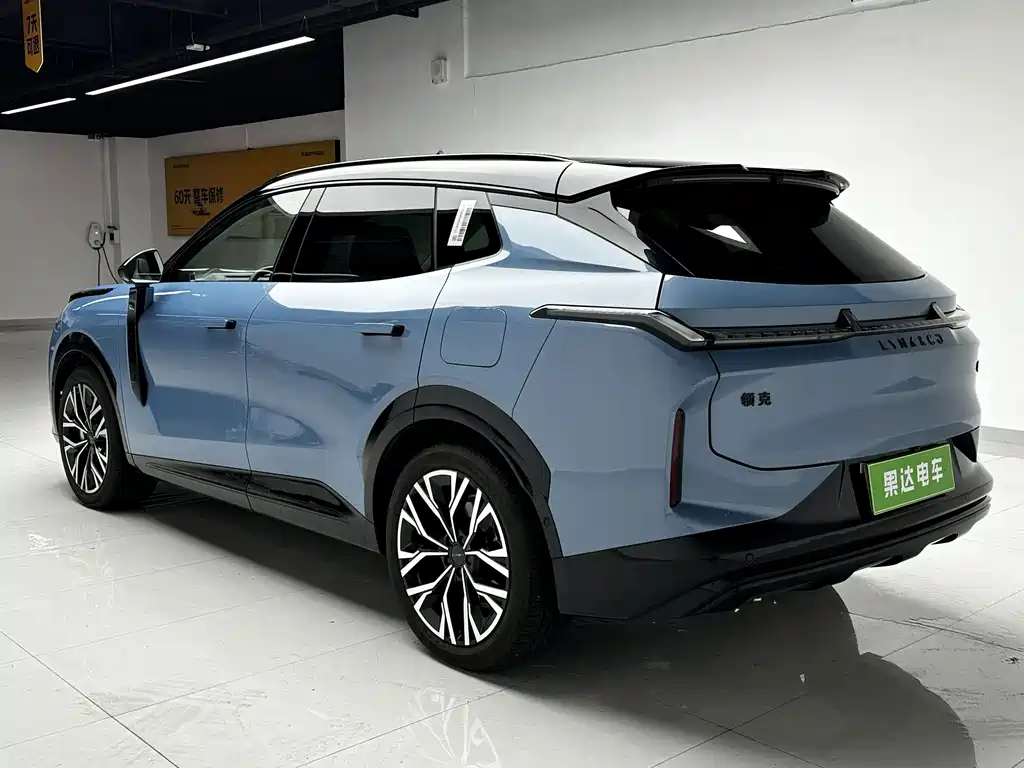 Lynk & Co 08 EM-P — миниатюра 5