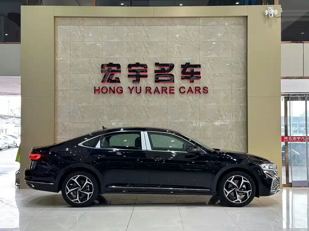 Volkswagen Passat 2026 380TSI