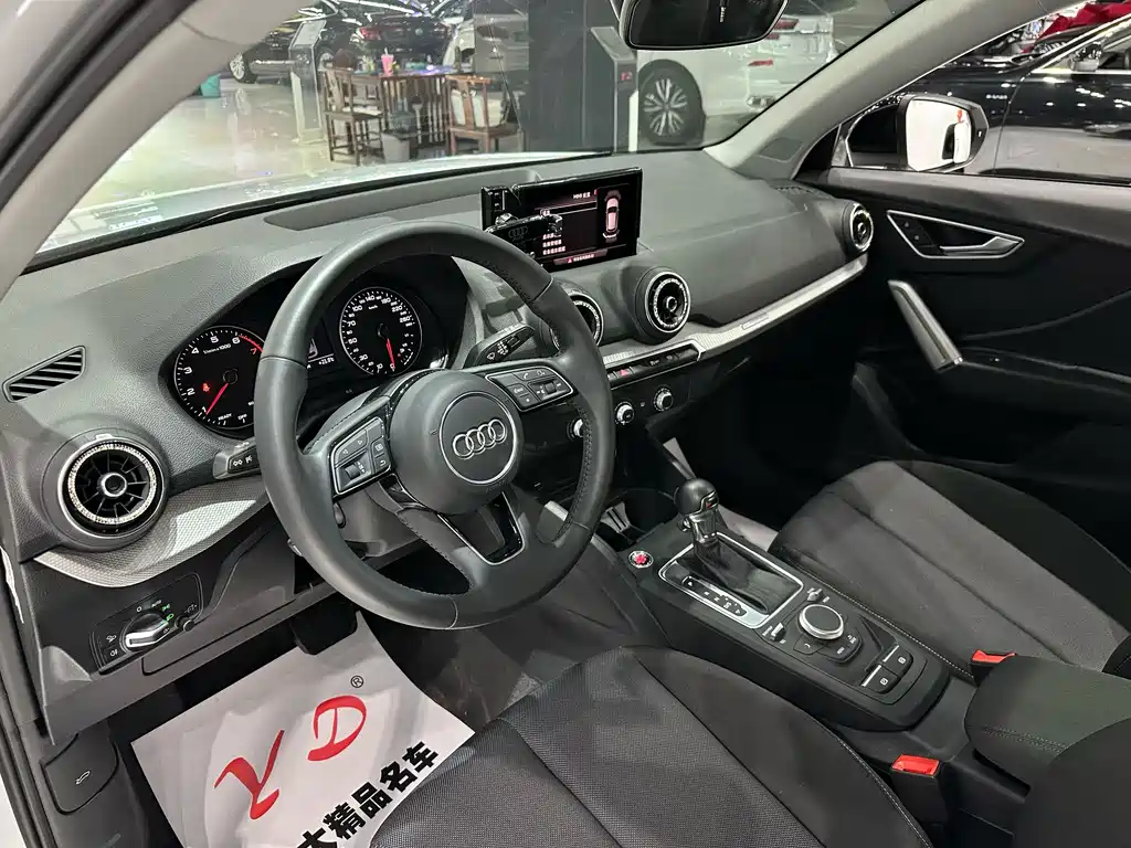 Audi Q2L 2020 35 TFSI