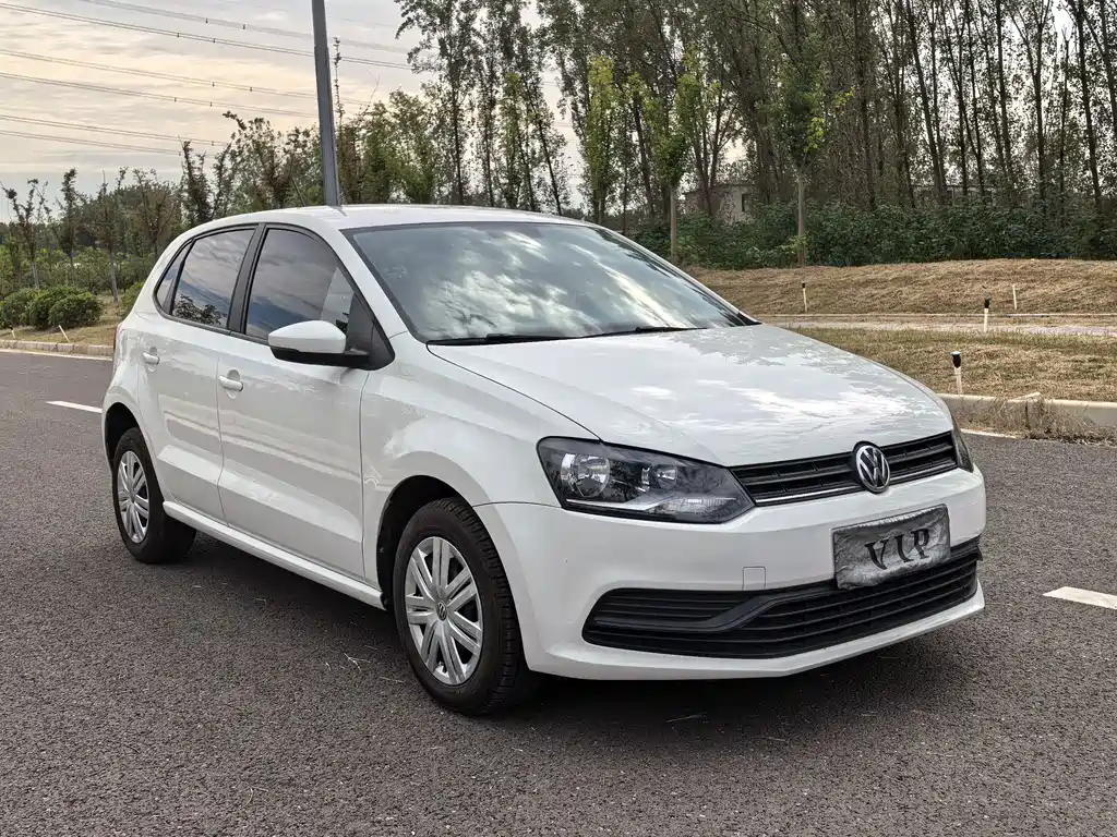 Volkswagen Polo — миниатюра 2