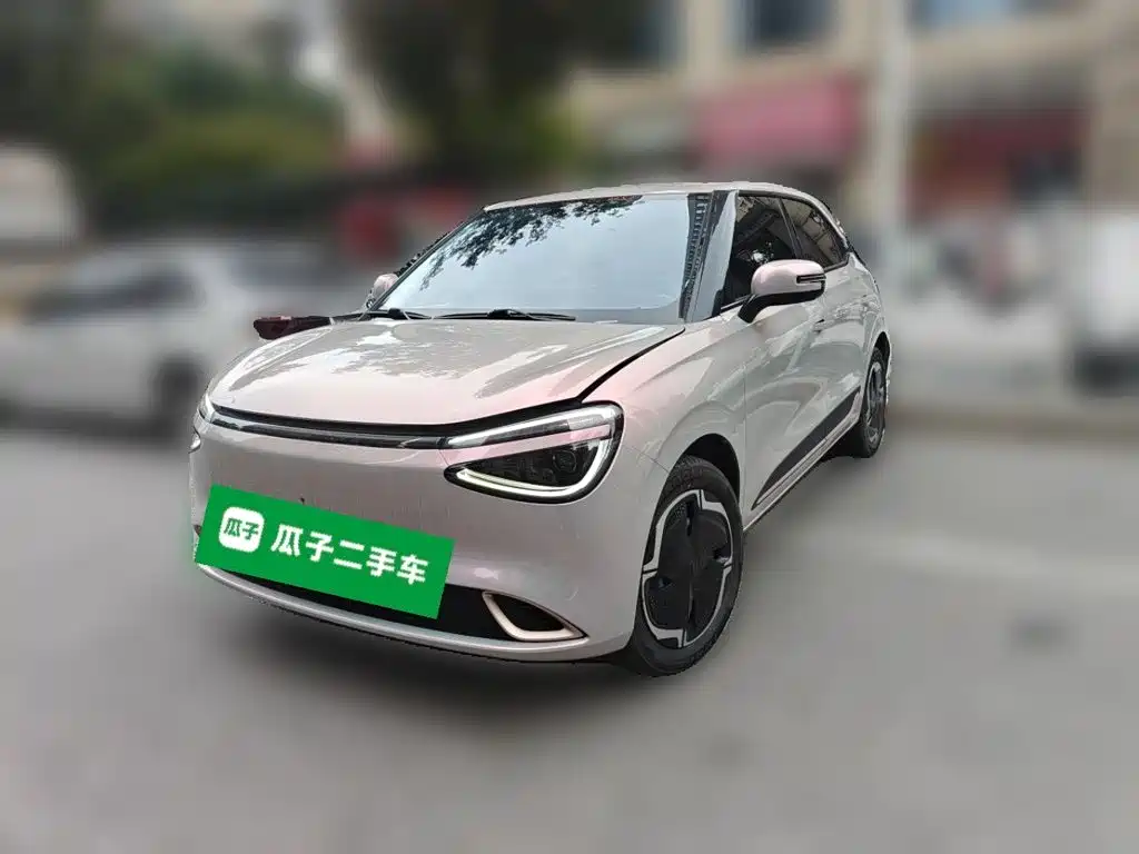 eπ Nano 01