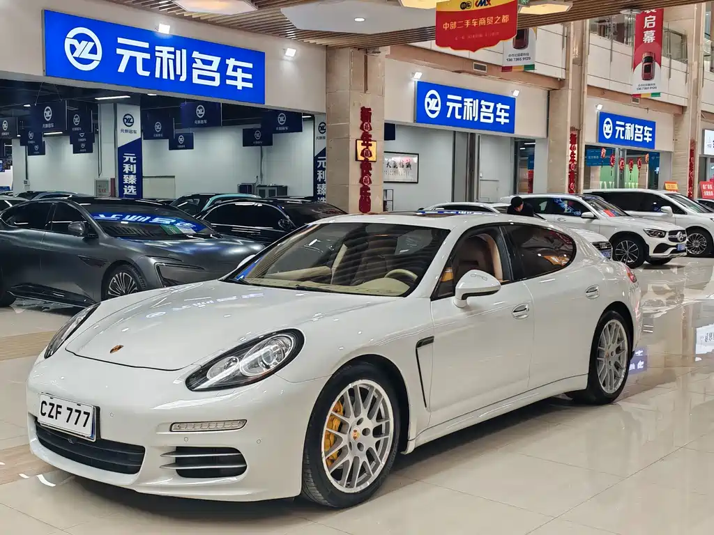 Porsche Panamera 2016