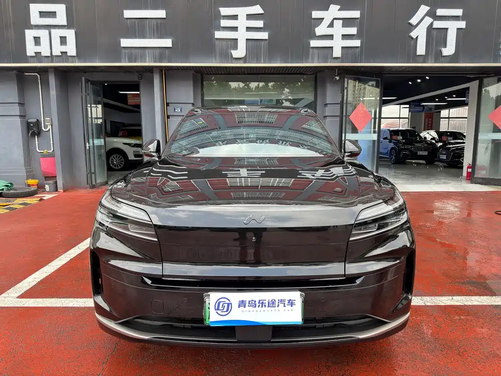 NIO Onvo L90 2025 Max 6-seat Edition