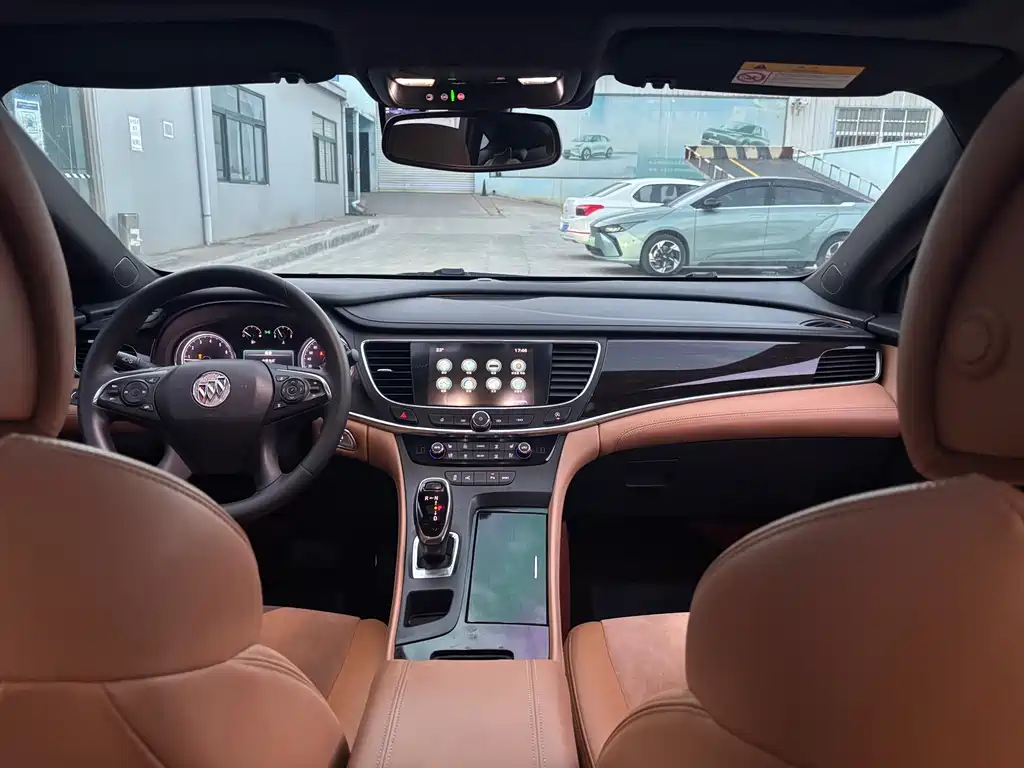 Buick LaCrosse — миниатюра 5