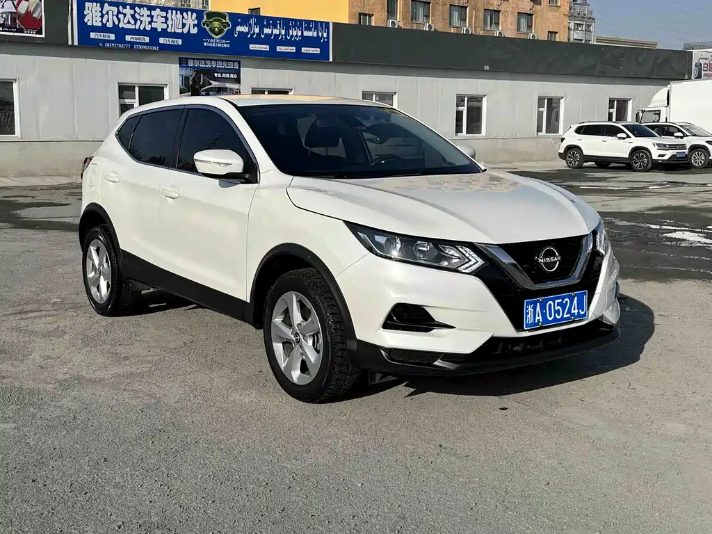 NISSAN QASHQAI