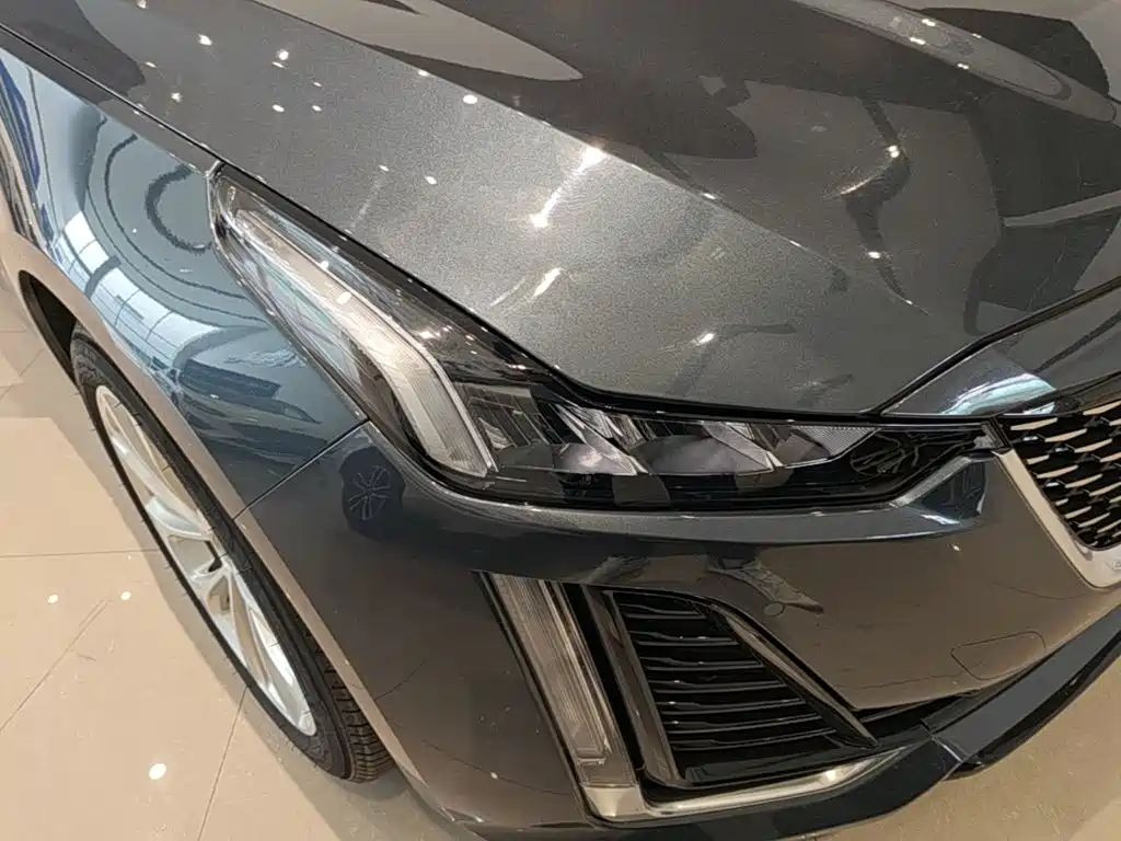 Cadillac CT5 — миниатюра 11