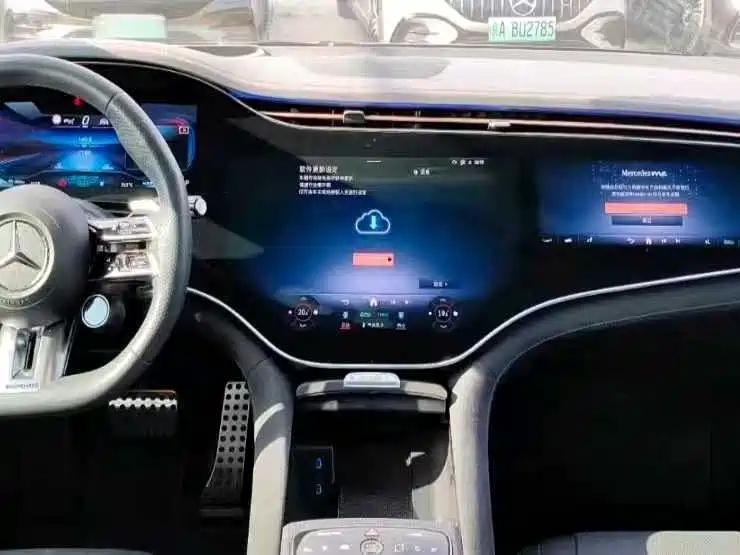 Mercedes-Benz EQE AMG — миниатюра 6