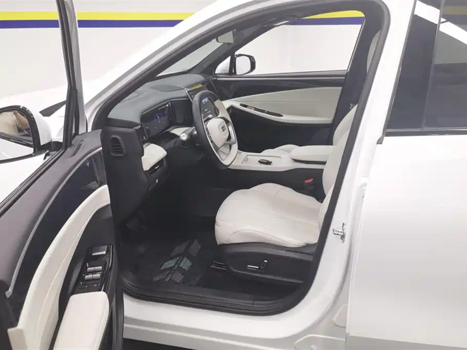 GEELY GALAXY GALAXY L7