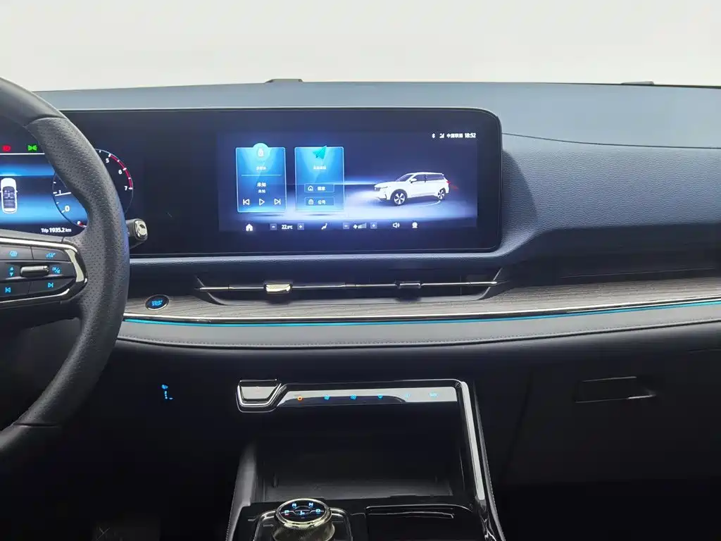 Ford Equator Sport — миниатюра 12