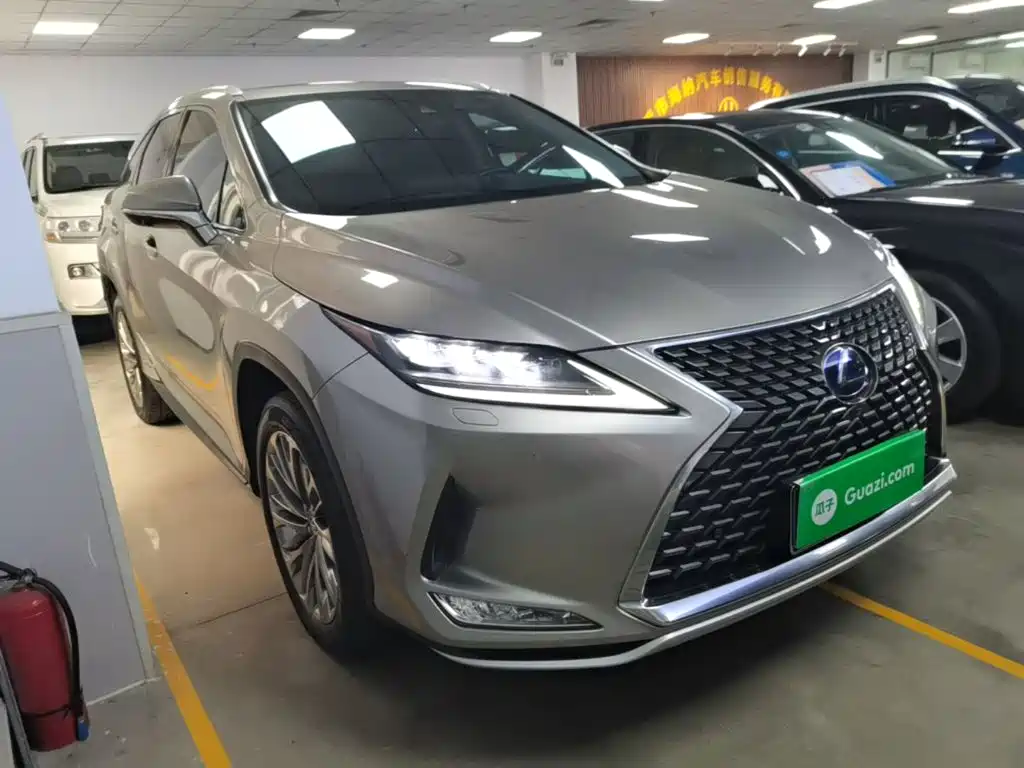 Lexus RX — миниатюра 4