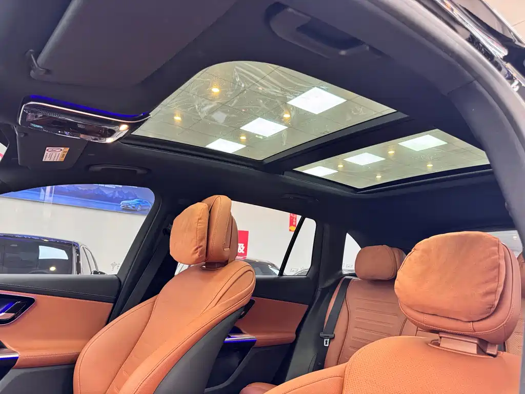 Mercedes-Benz GLC — миниатюра 11