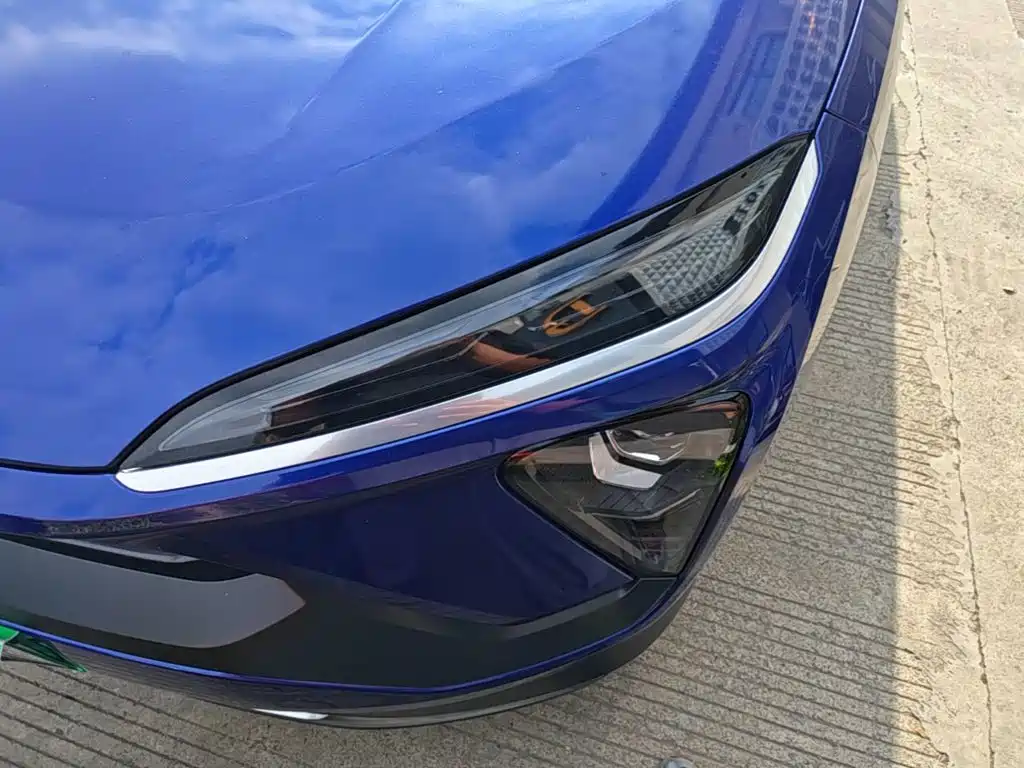 NIO EC6 — миниатюра 24