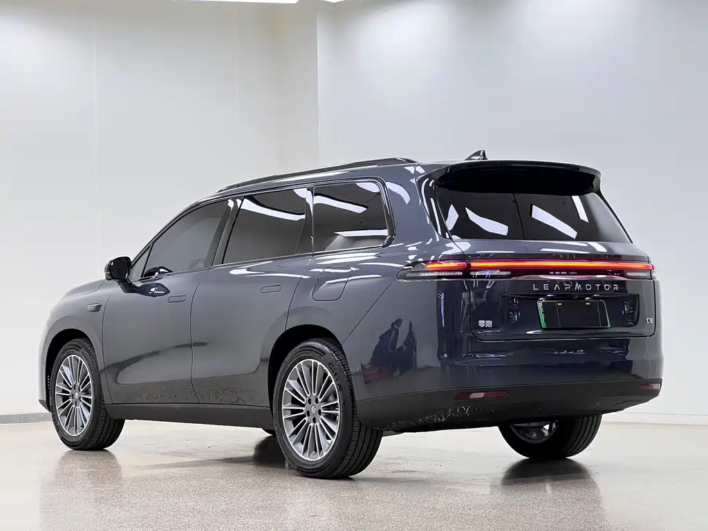 Leapmotor C16 2026 580 Premium 6 мест