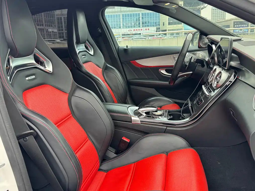 MERCEDES-BENZ C CLASS AMG