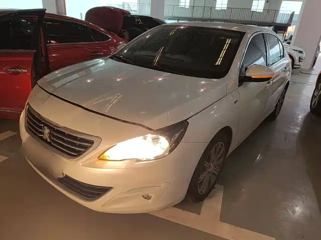 PEUGEOT  408 2017