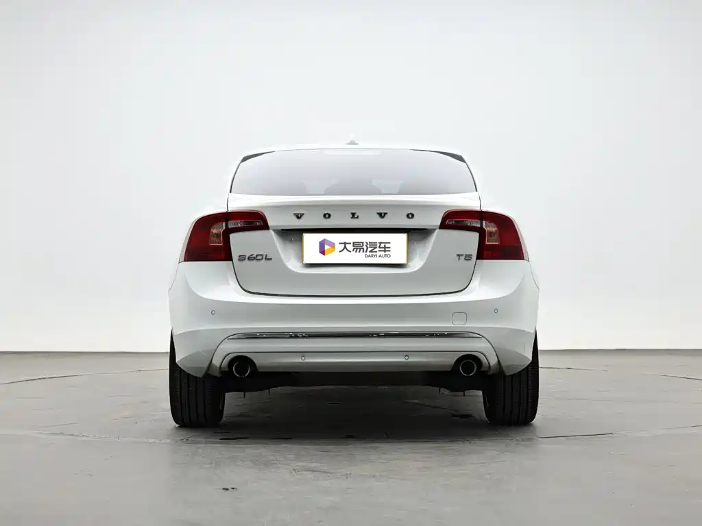 Volvo S60 — миниатюра 4