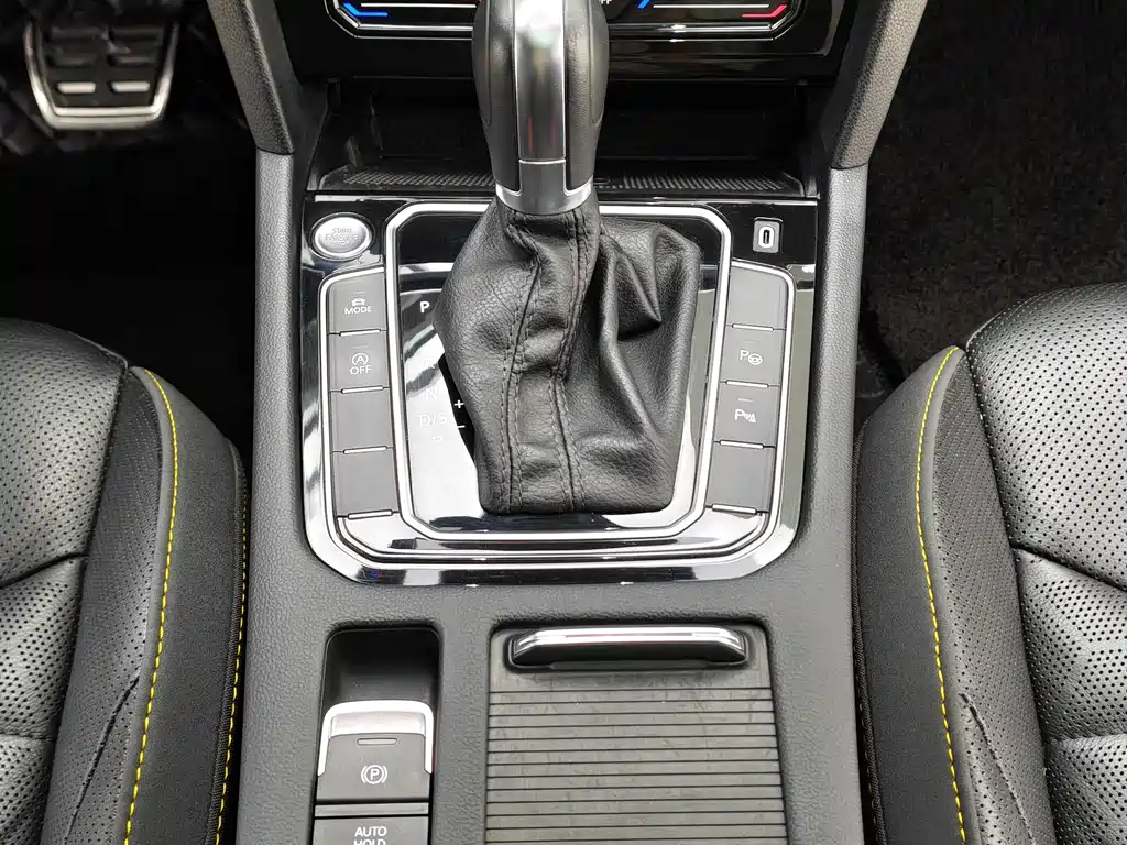 Volkswagen CC — миниатюра 13
