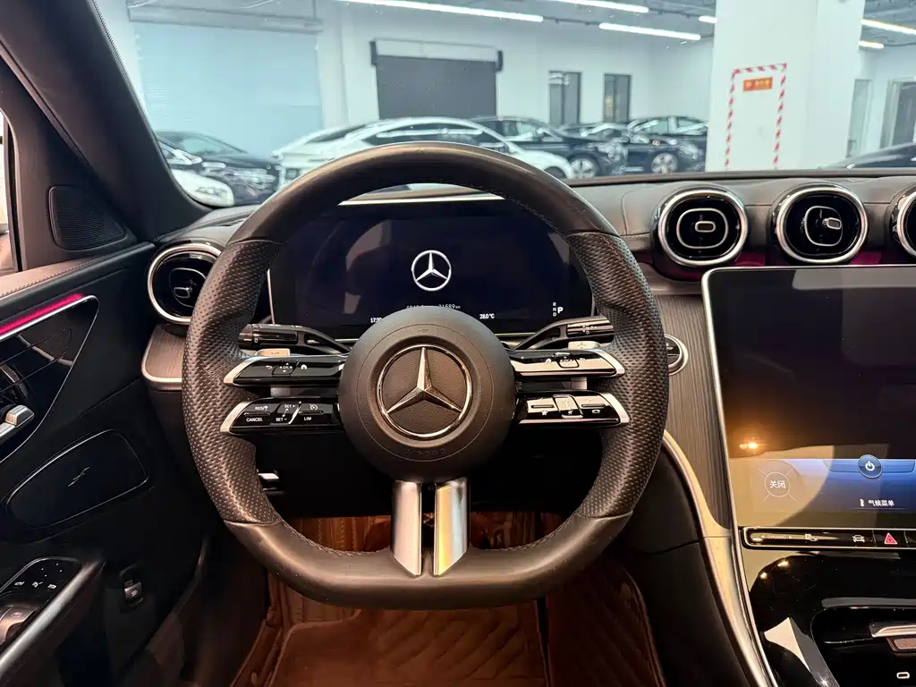 Mercedes-Benz C-Class — миниатюра 9