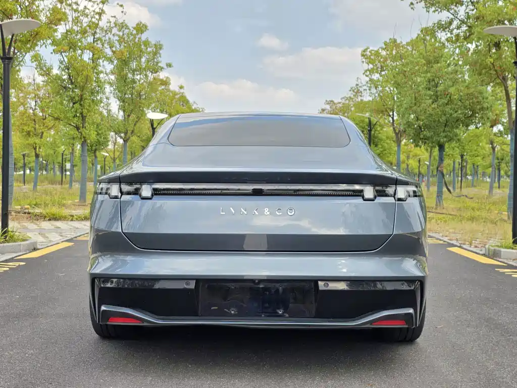Lynk & Co Z10 — миниатюра 5