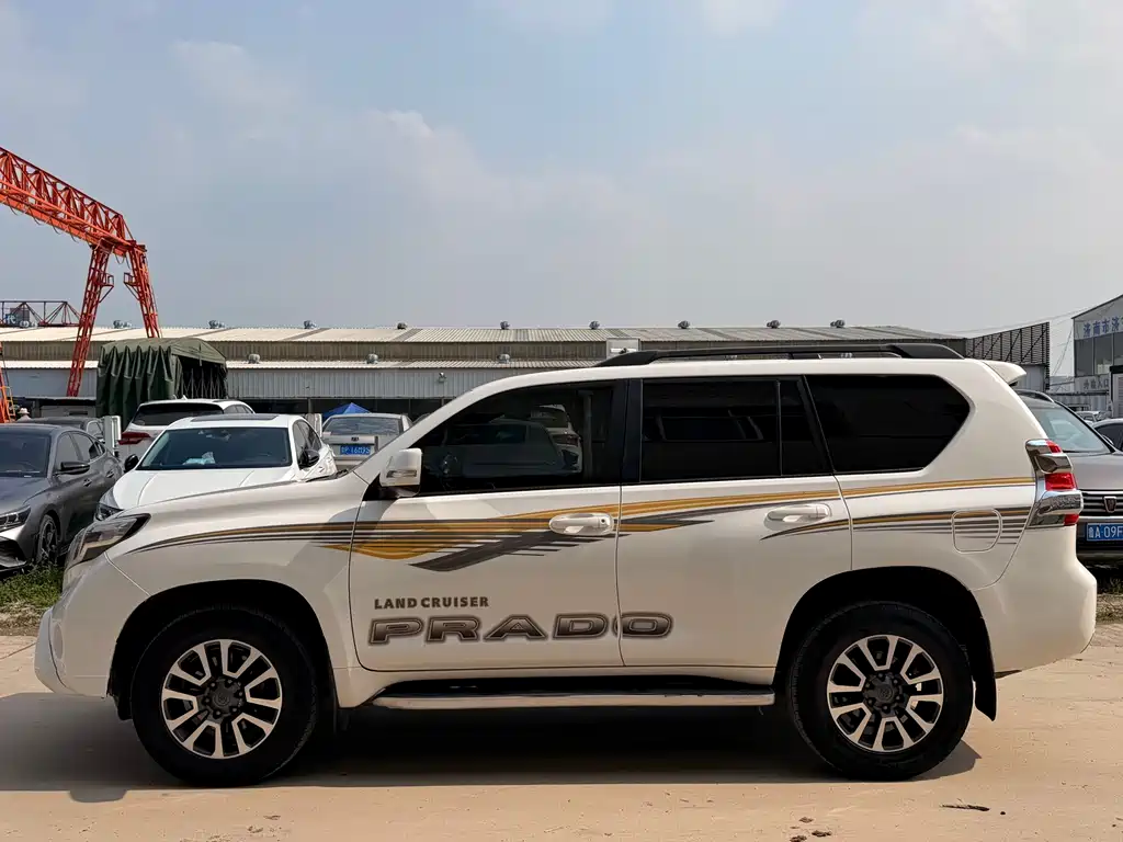 Toyota Land Cruiser Prado 2014 4.0L AT TX-L