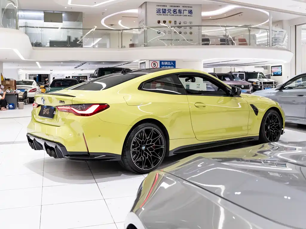 BMW M4 — миниатюра 6