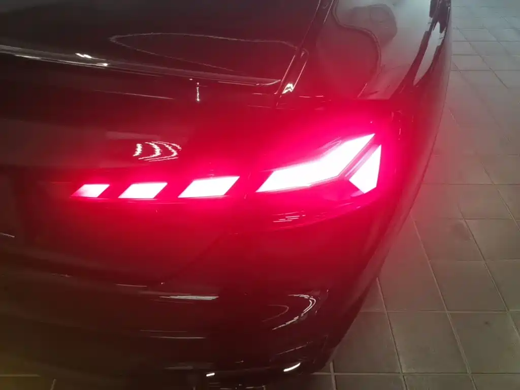 Audi RS 5 — миниатюра 8