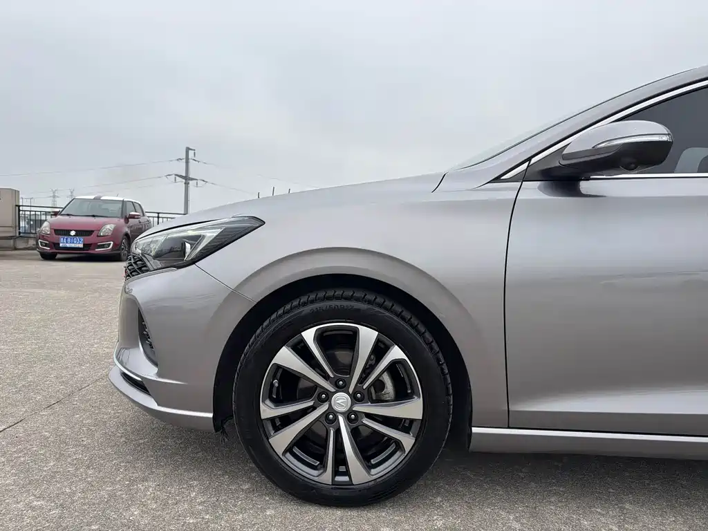 Changan Eado — миниатюра 3