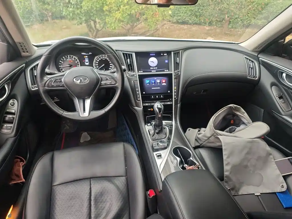 Infiniti Q50L — миниатюра 10