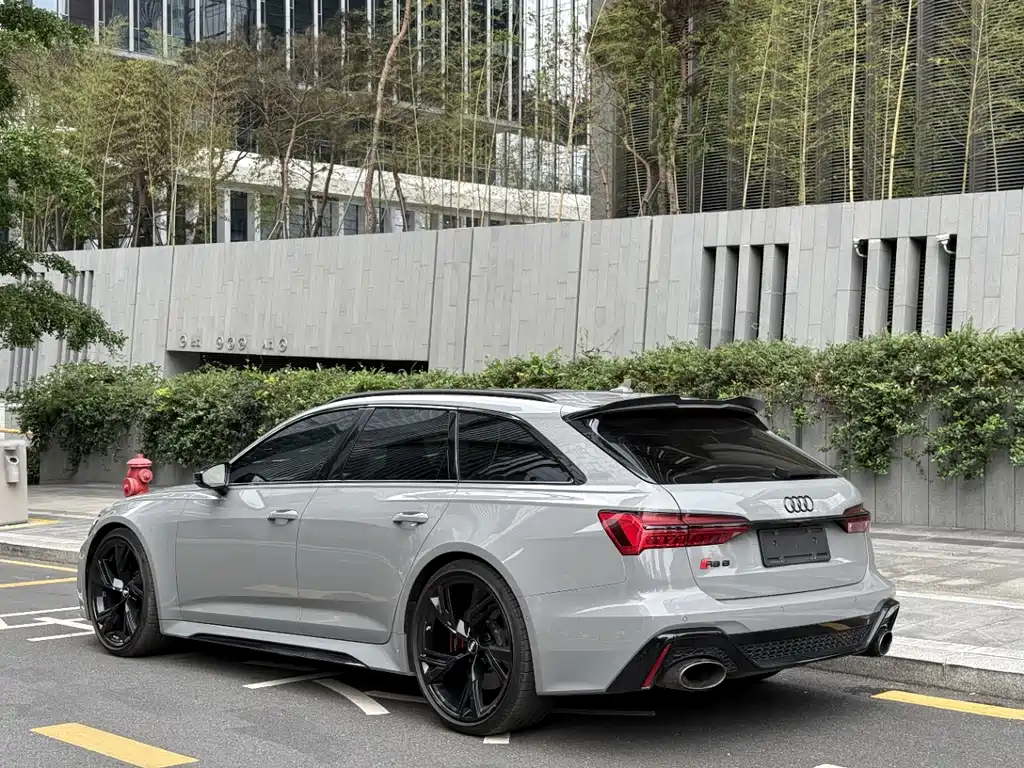 Audi RS 6 2021 RS 6 4.0T Avant Premium
