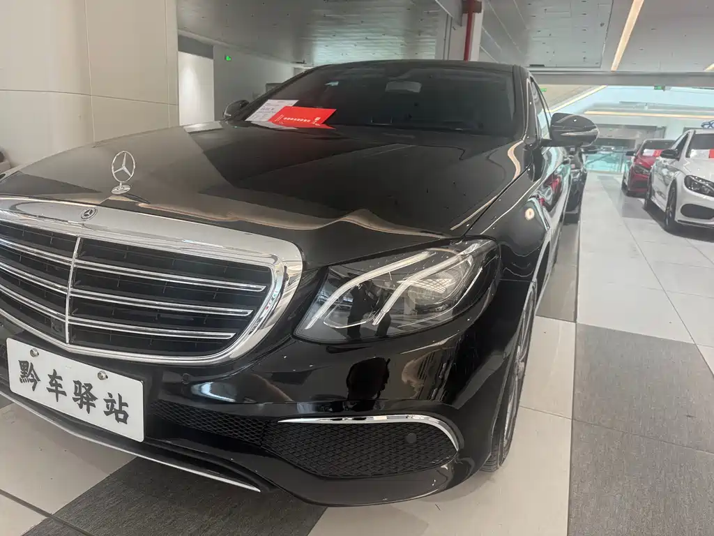 MERCEDES-BENZ E CLASS