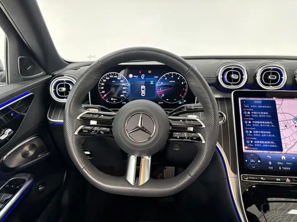 Mercedes-Benz C-Class — миниатюра 15