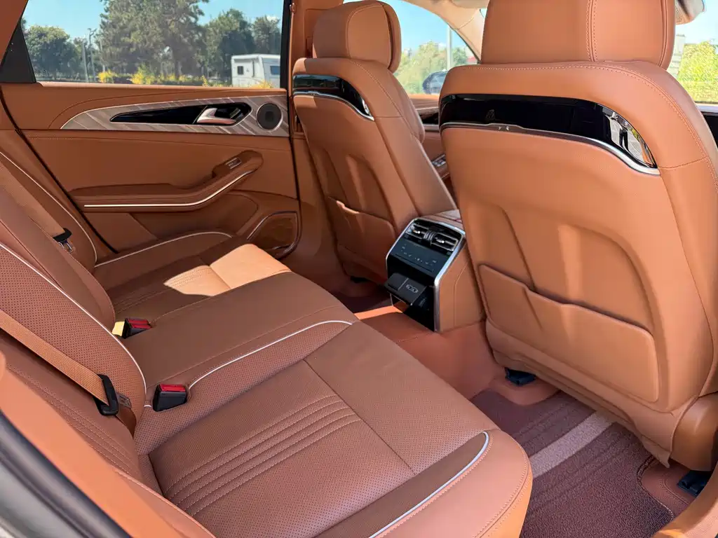Hongqi Hongqi H9 — миниатюра 14