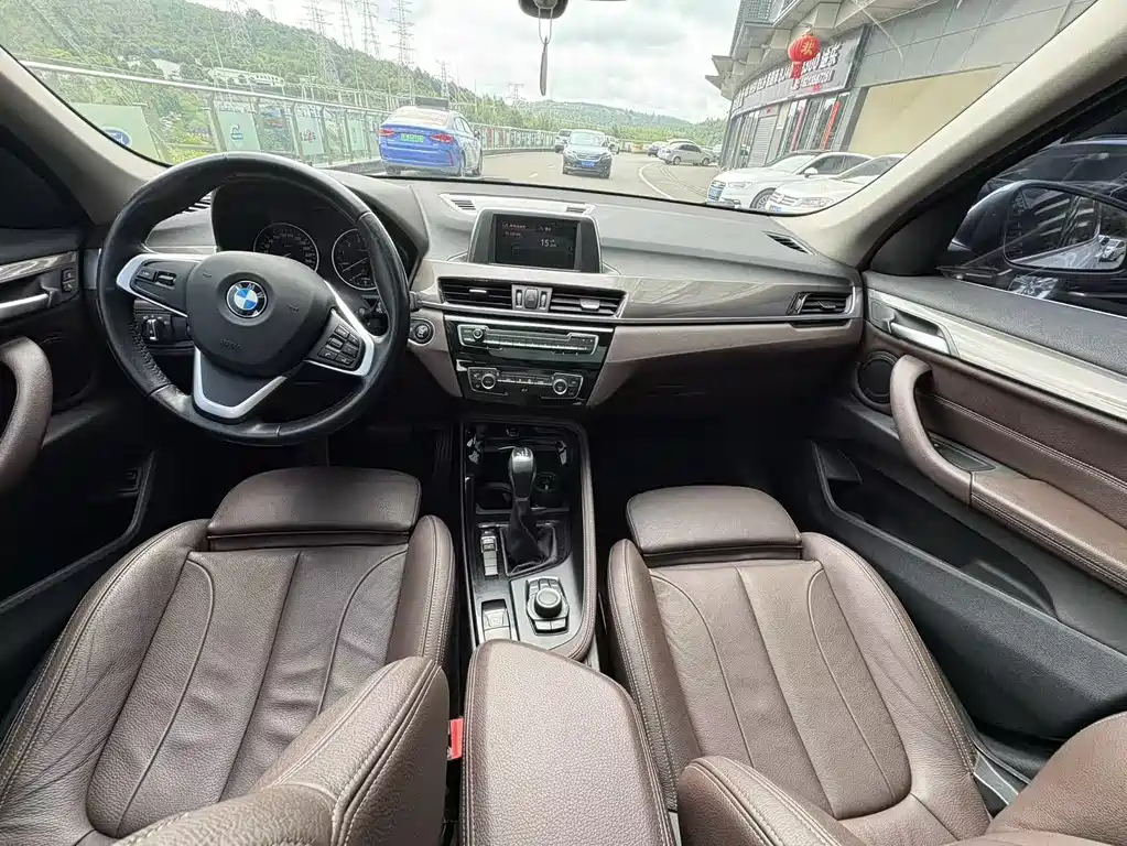 BMW X1 2018 sDrive18Li Premium