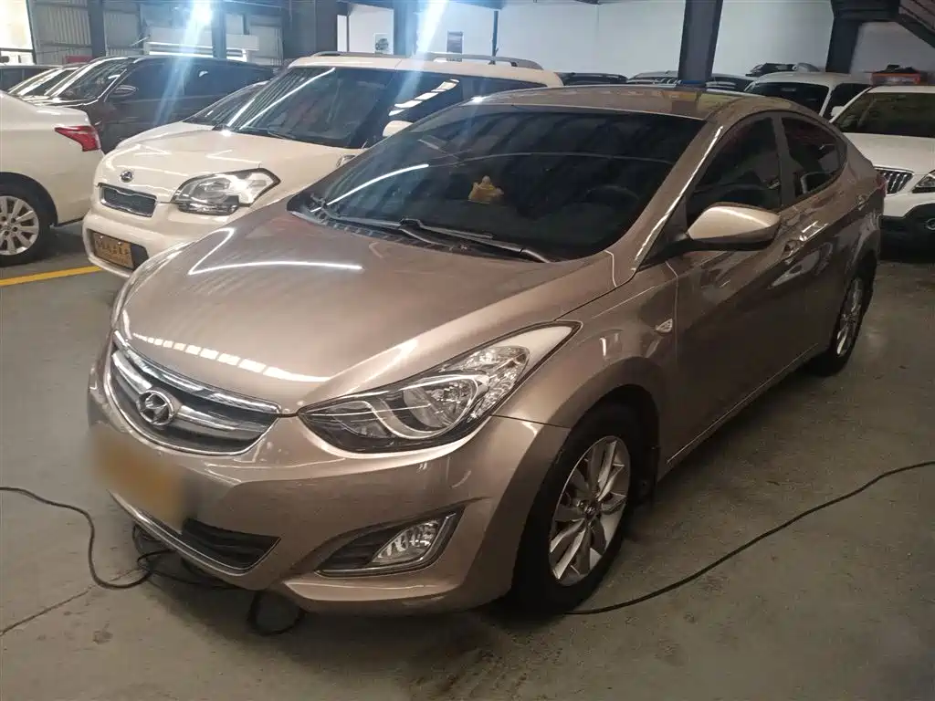 Hyundai Elantra Langdong 2015