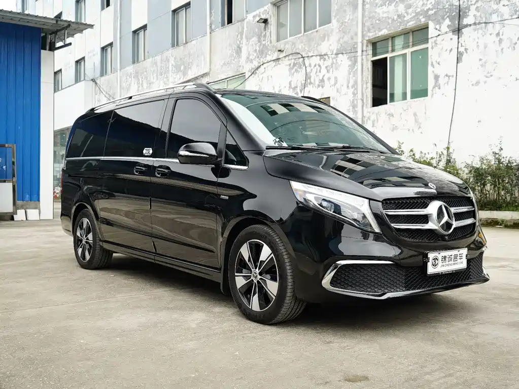 MERCEDES-BENZ V CLASS