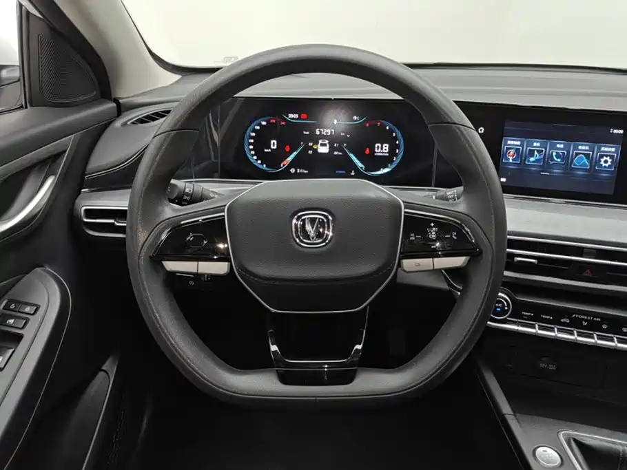 Changan Eado — миниатюра 15