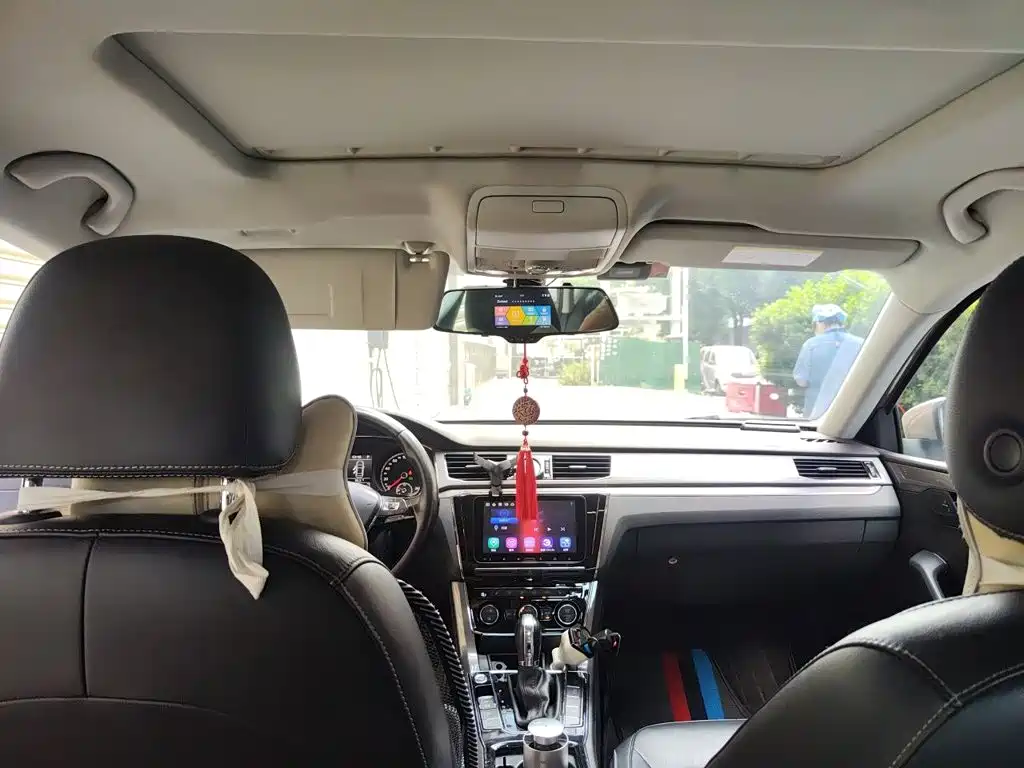 Volkswagen Passat — миниатюра 9