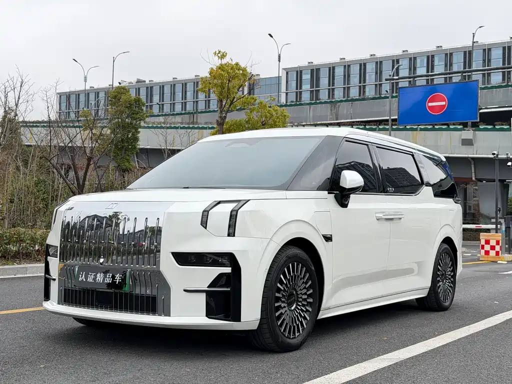 ZEEKR EXTREME KRYPTON 009