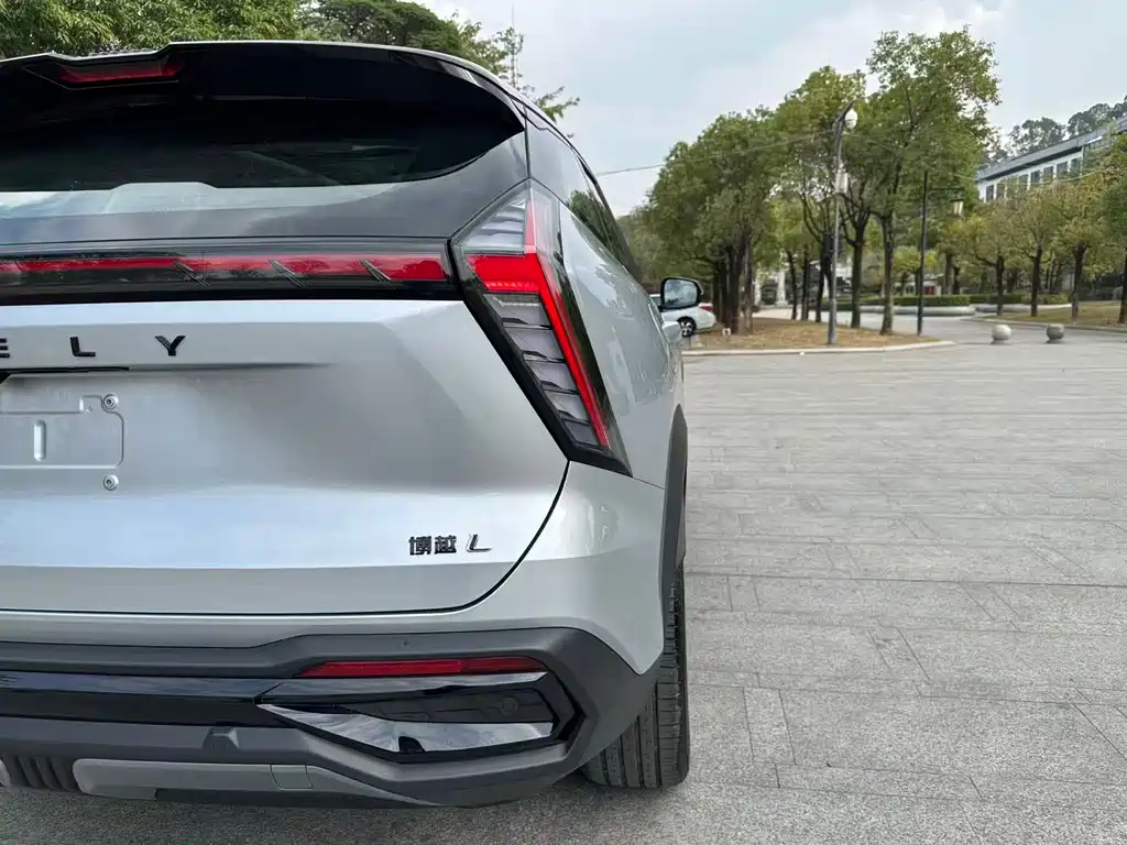 GEELY AUTOMOBILE BOYUE L