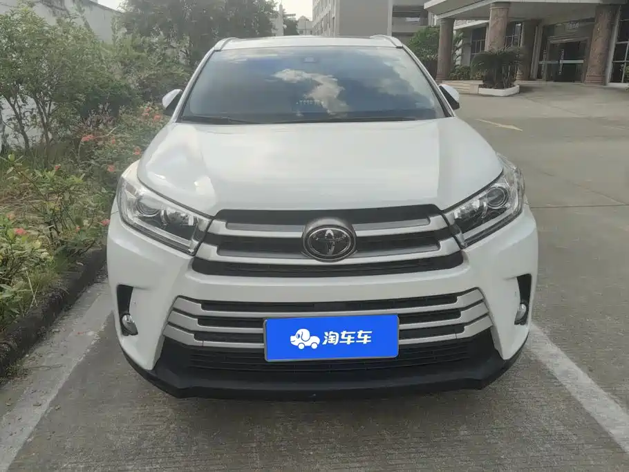 Toyota Highlander — миниатюра 2