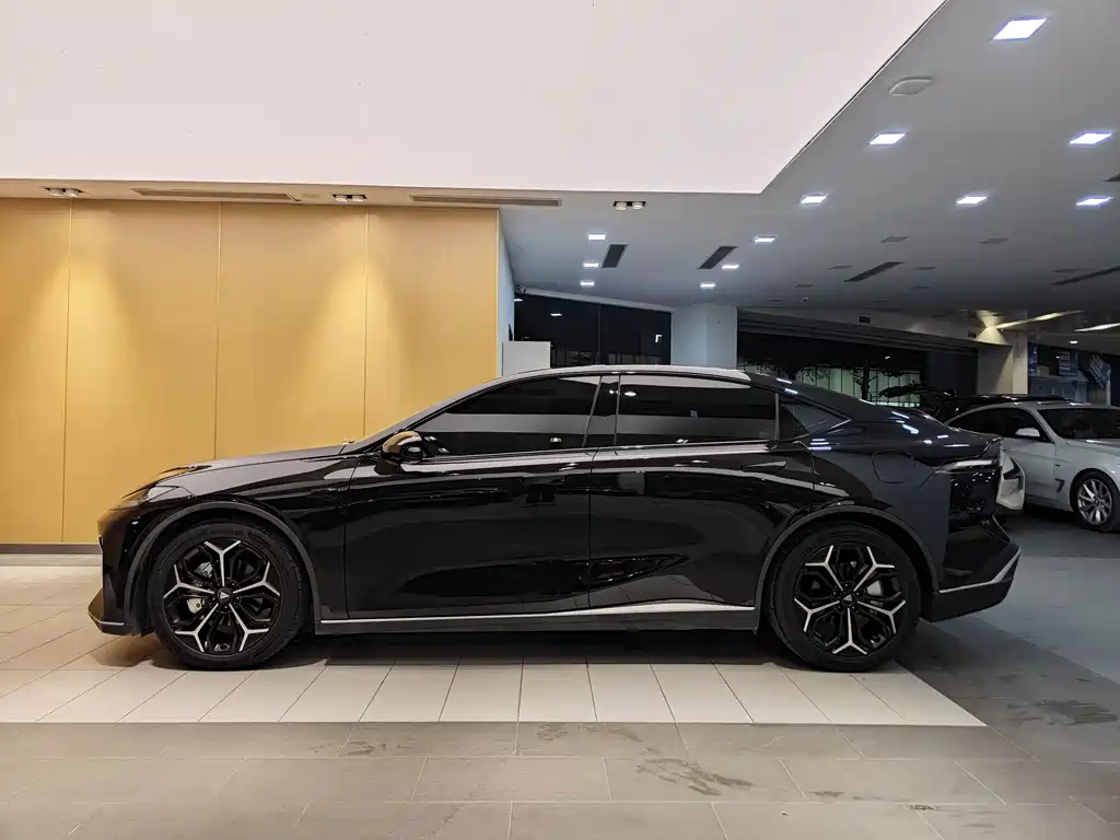 Changan Deepal DARK BLUE SL03