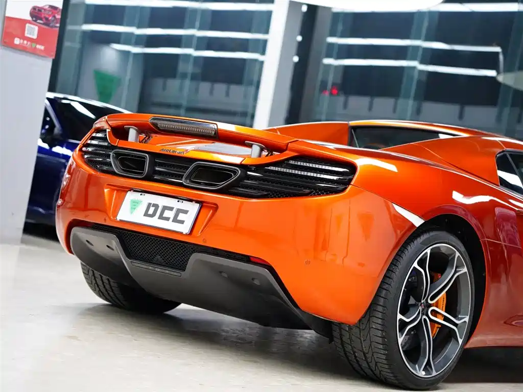 McLaren 12C 2013 3.8T SPIDER