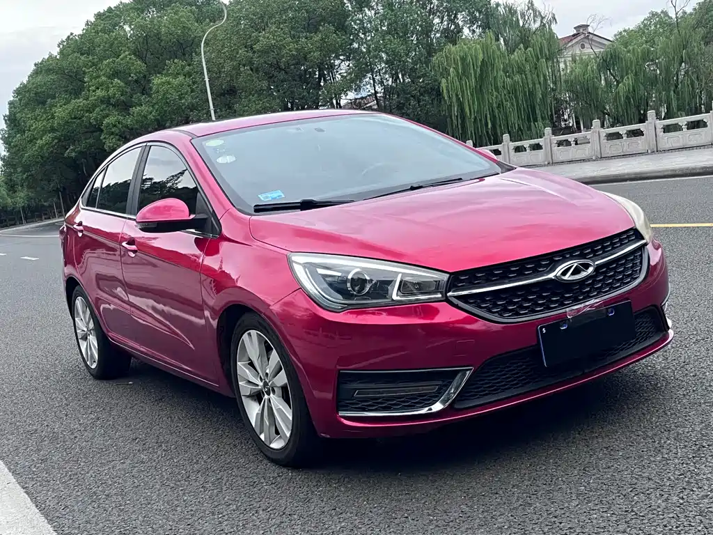 CHERY ARRIZO 5