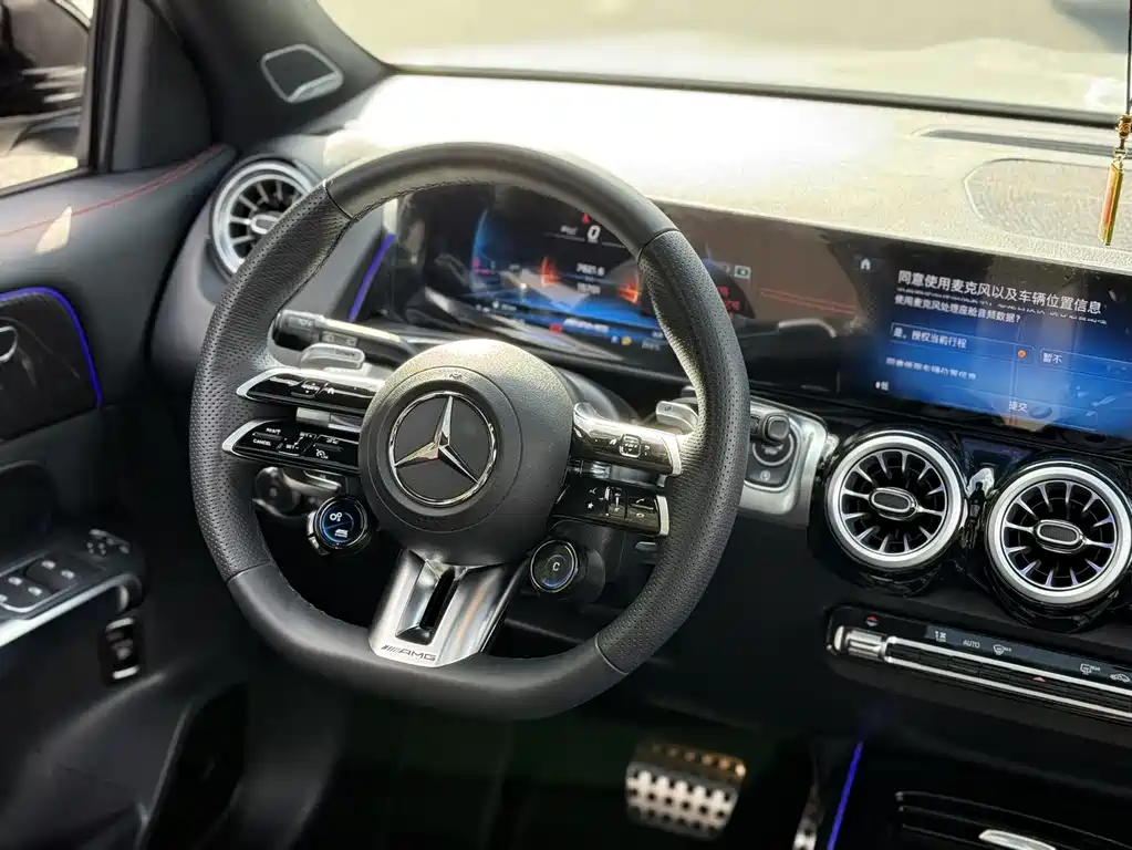 Mercedes-Benz GLB A MG 2024 AMG GLB 35 4MATIC