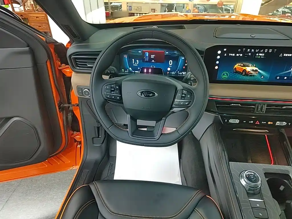 Ford Explorer — миниатюра 11