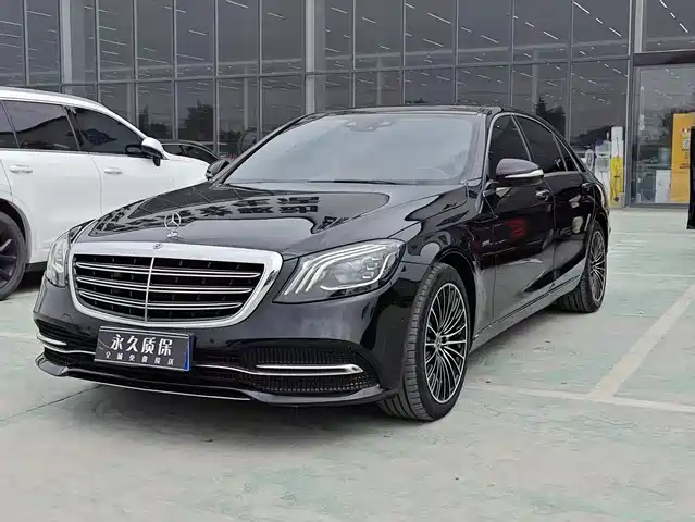 Mercedes-Benz S-Class — фото 1