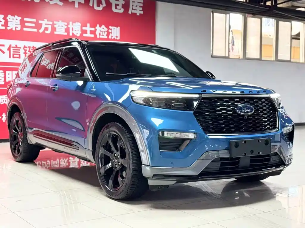 Ford Explorer — миниатюра 3