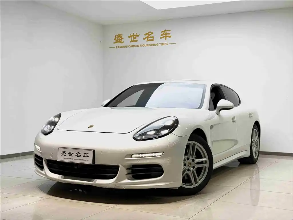 Купить Porsche Panamera