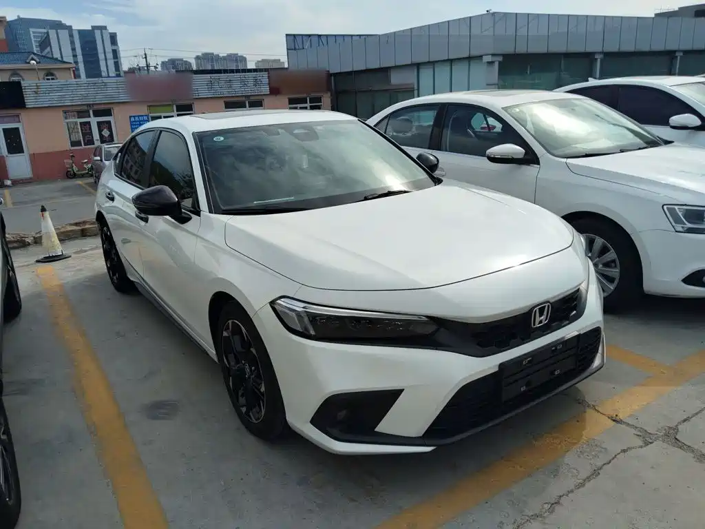 Honda Civic — миниатюра 4
